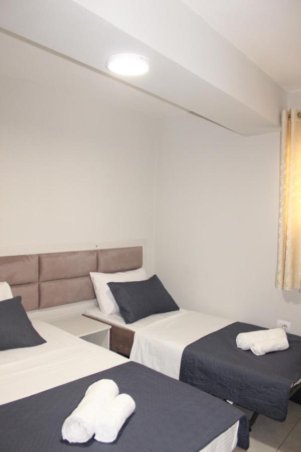 Bebi Hotel And Apartments ساراندا المظهر الخارجي الصورة