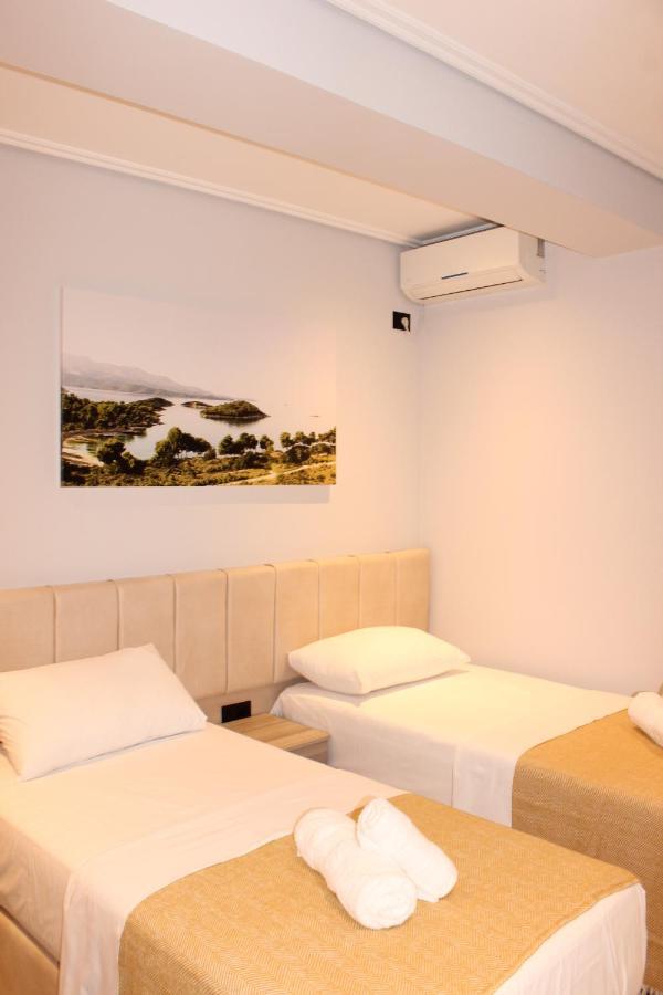 Bebi Hotel And Apartments ساراندا المظهر الخارجي الصورة
