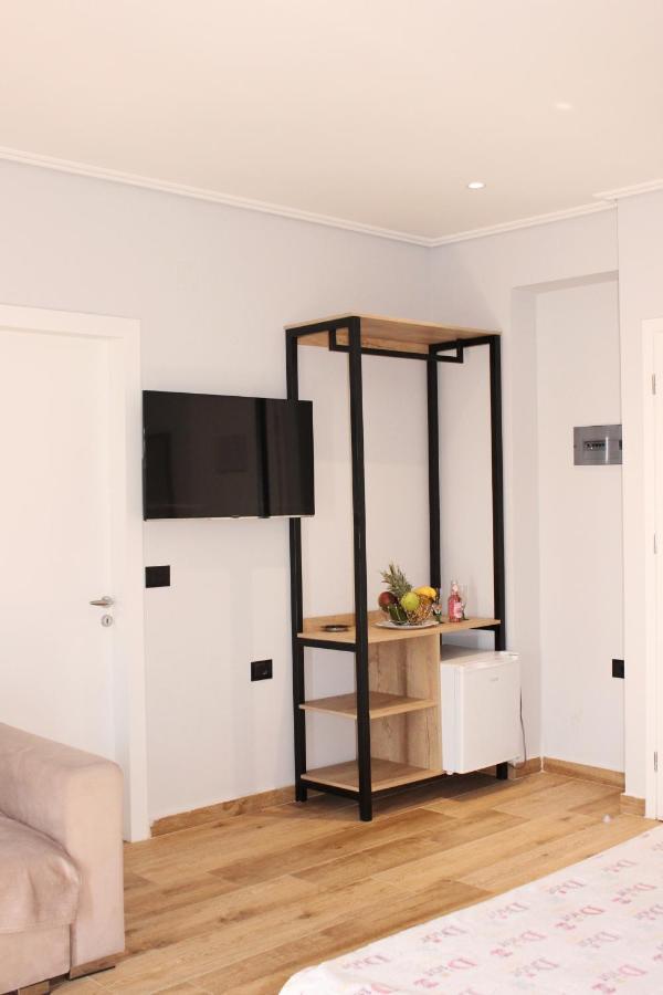 Bebi Hotel And Apartments ساراندا المظهر الخارجي الصورة