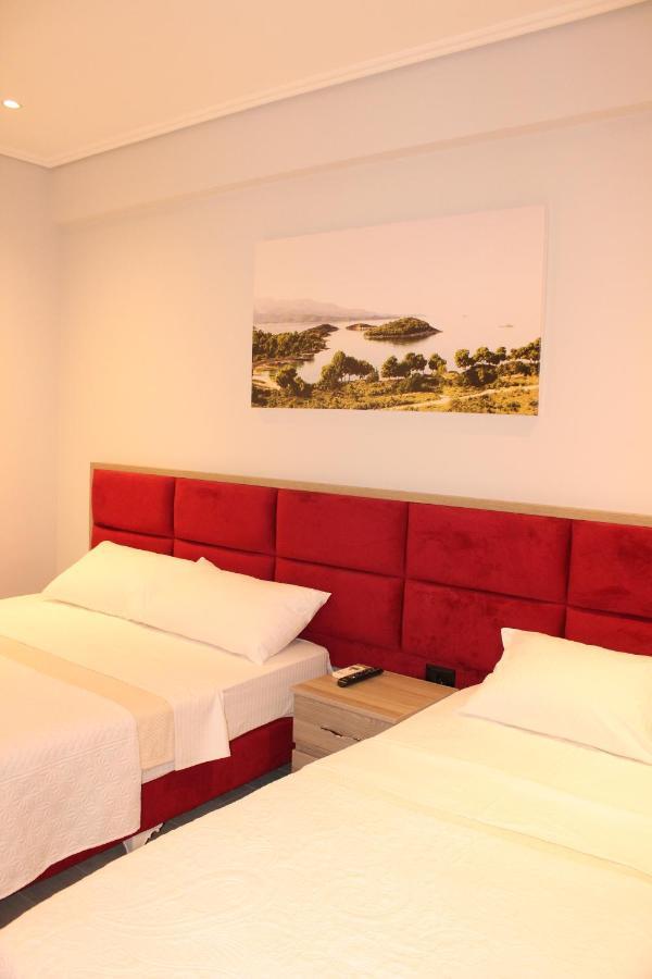 Bebi Hotel And Apartments ساراندا المظهر الخارجي الصورة