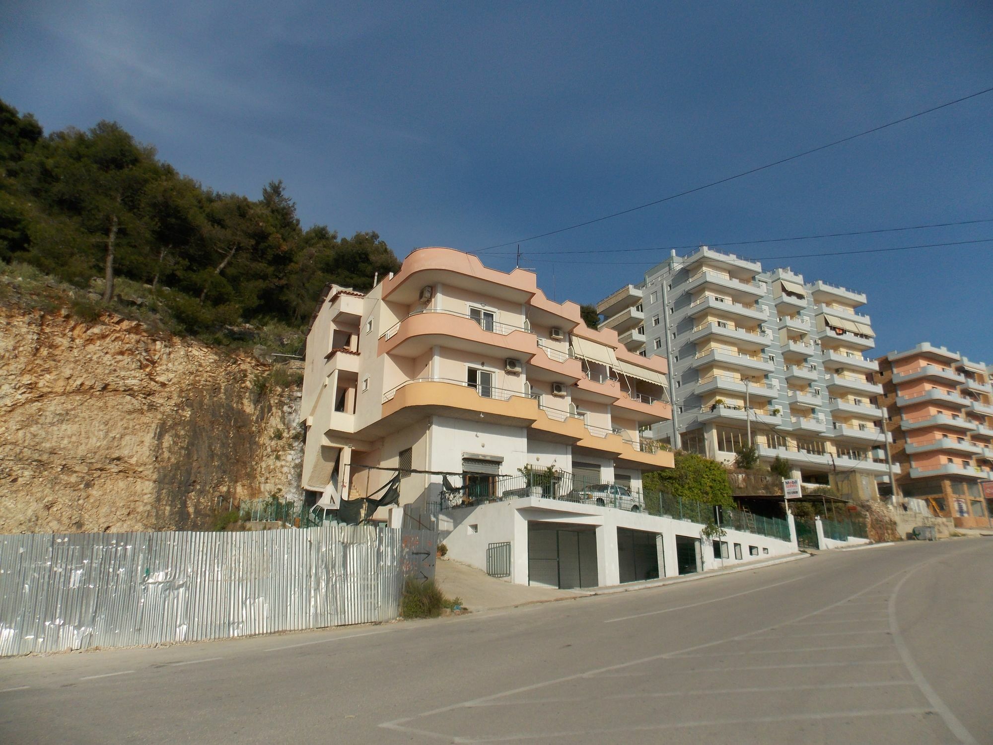Bebi Hotel And Apartments ساراندا المظهر الخارجي الصورة