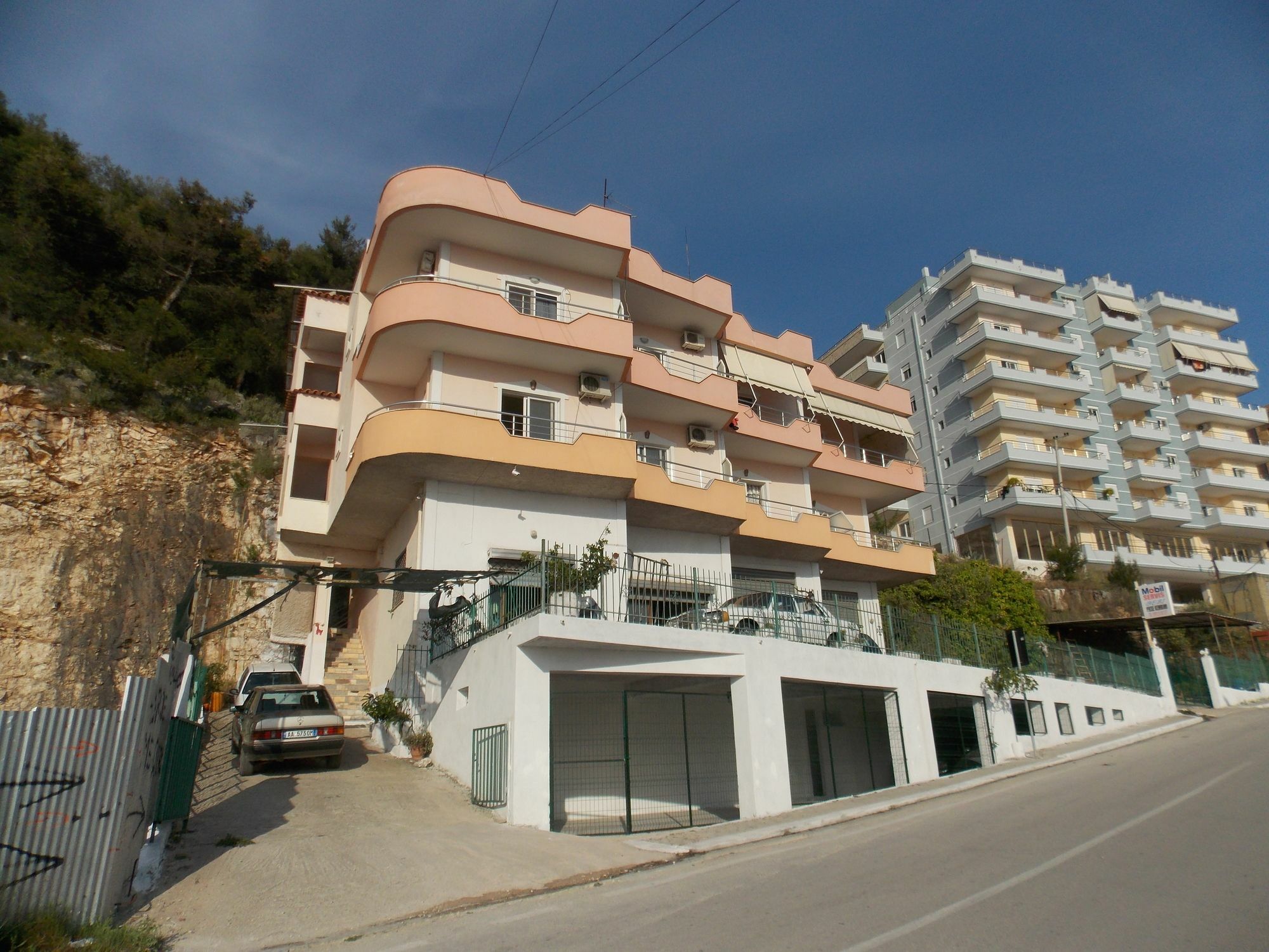 Bebi Hotel And Apartments ساراندا المظهر الخارجي الصورة